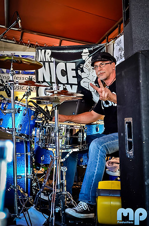 Mr. Nice Guy-14.jpg